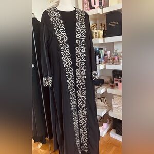 Black Abaya